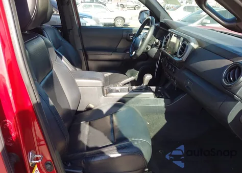 2019 Toyota Tacoma Trd Off Road z USA, uszkodzony, nr VIN 3TMAZ5CN0KM090877